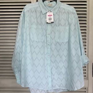 NWT Wonderly Shirt with detailed back